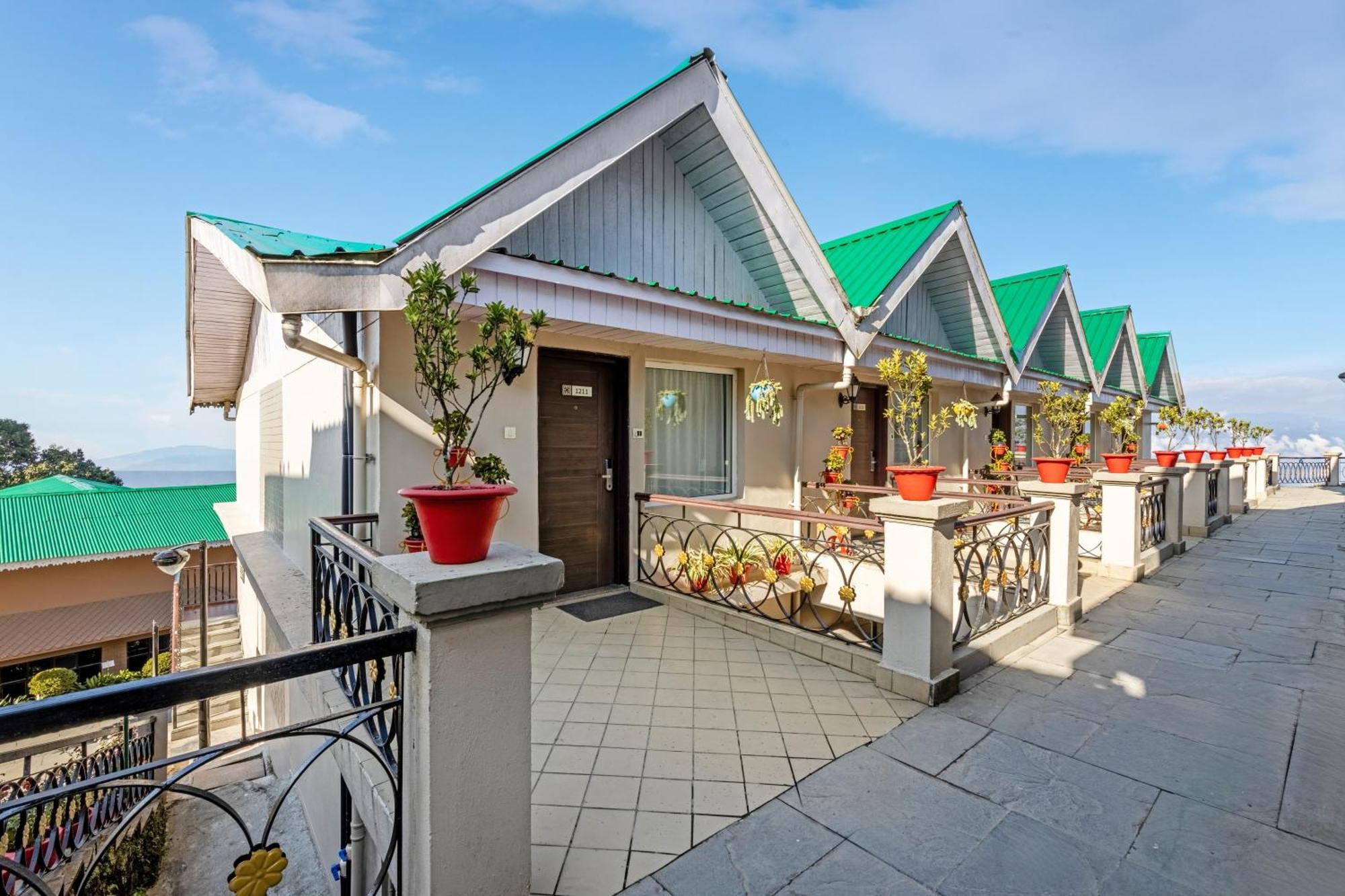 Sterling Darjeeling Hotel Darjeeling  Exterior photo